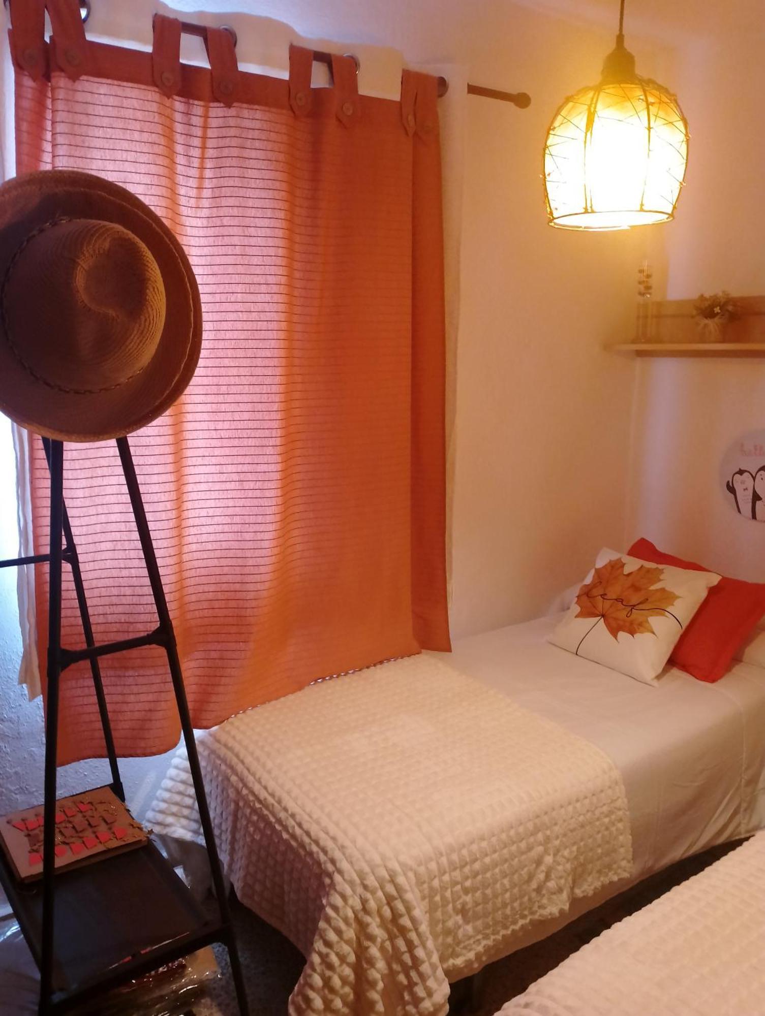 Casa Refugio Entre Pinos Y Romeros Chalet